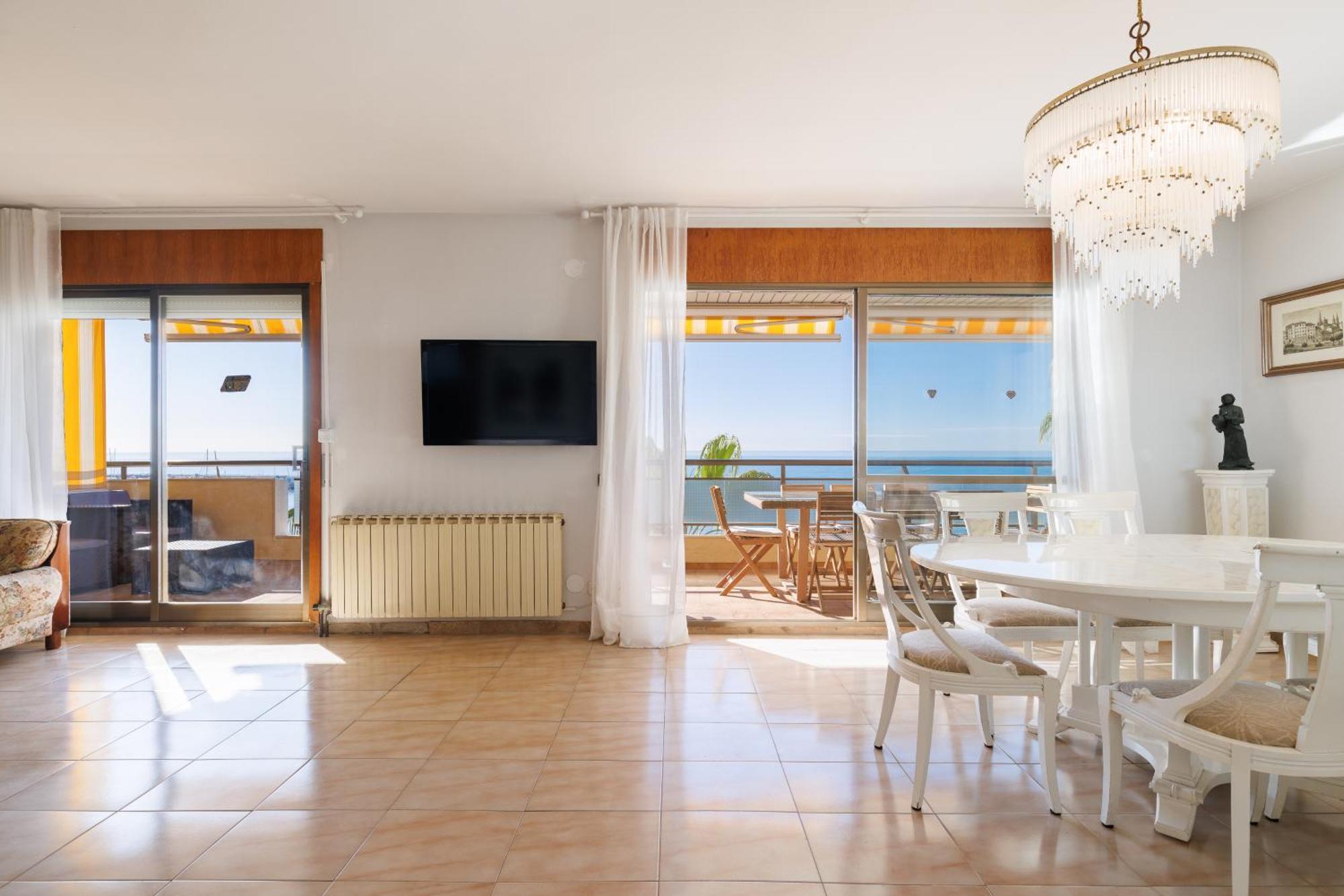 Appartement Apartamento Para 8 Sobre El Mar à Salou Extérieur photo